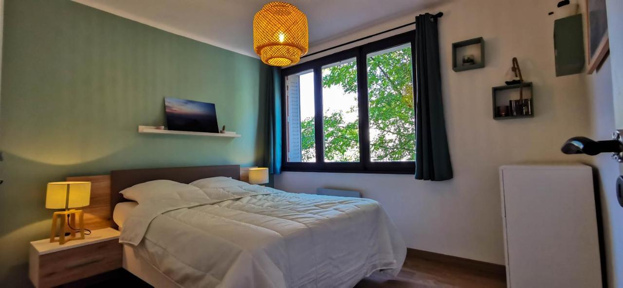 Le Coquet - Gare - Hyper Centre - Parking - Wifi - Netflix - Disney+ Annecy Ngoại thất bức ảnh