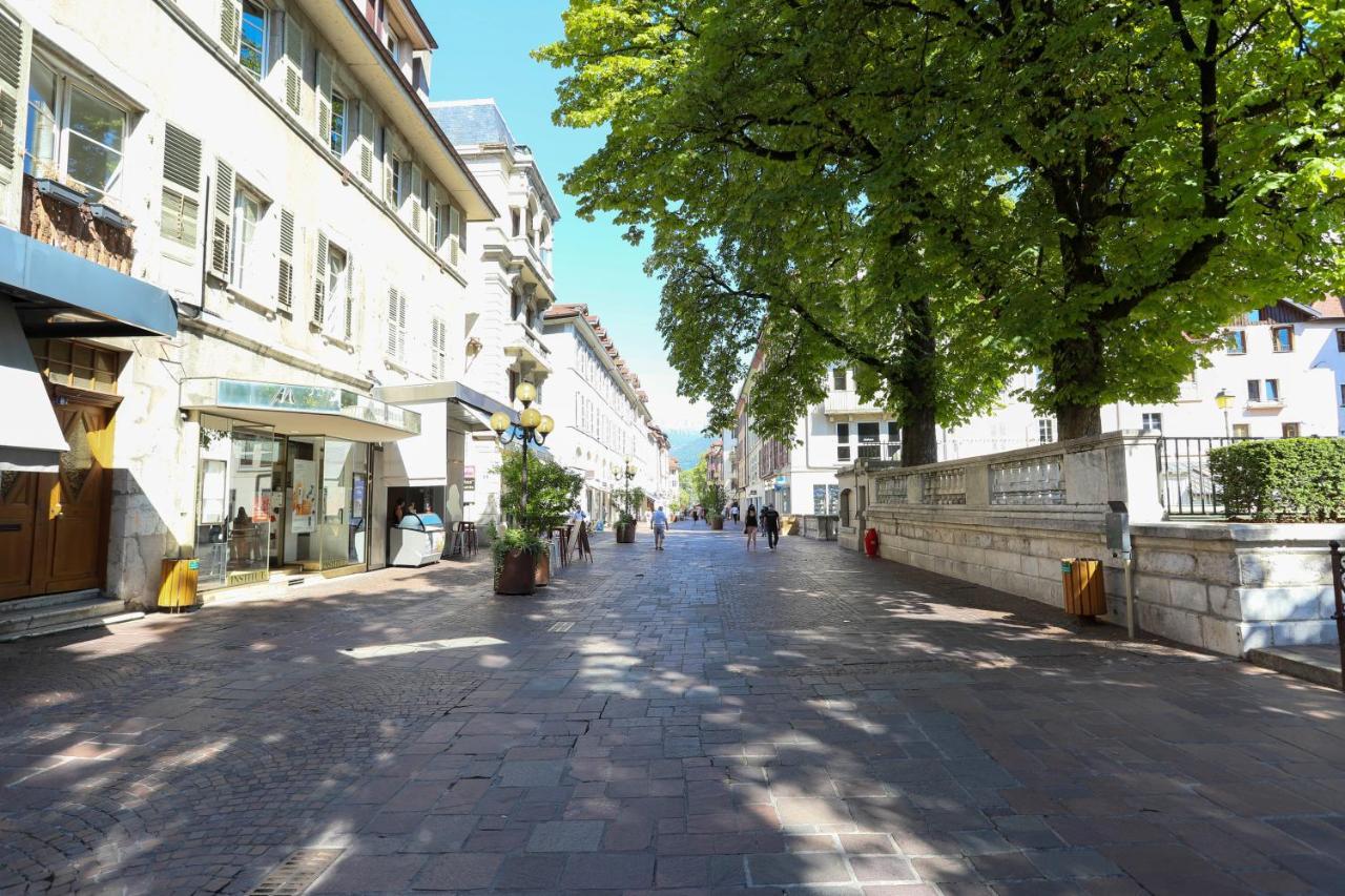 Le Coquet - Gare - Hyper Centre - Parking - Wifi - Netflix - Disney+ Annecy Ngoại thất bức ảnh