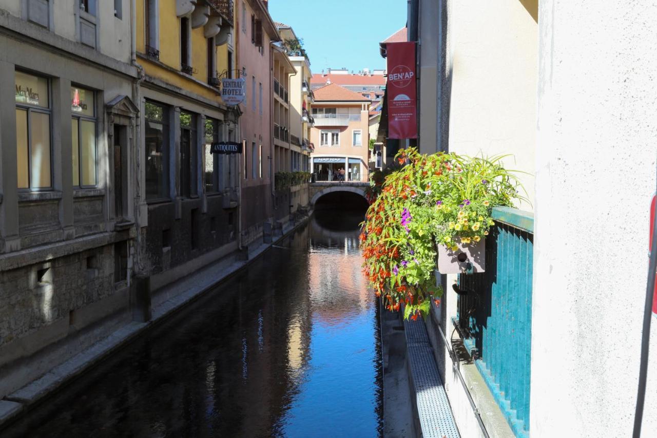 Le Coquet - Gare - Hyper Centre - Parking - Wifi - Netflix - Disney+ Annecy Ngoại thất bức ảnh
